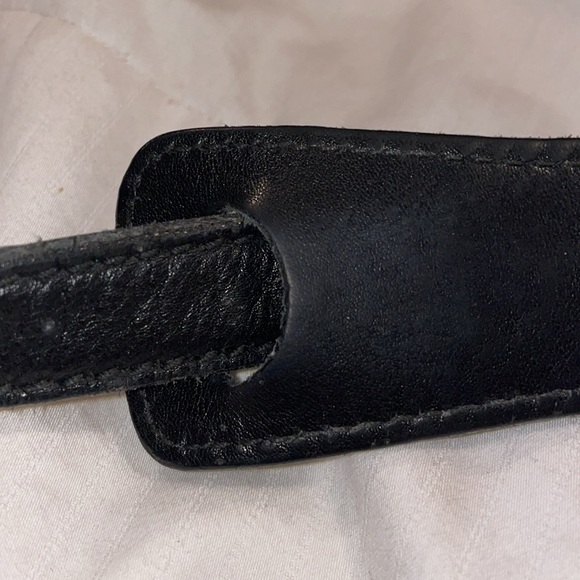 Authentic Vintage Gucci Signature embossed all leather designer hobo bag. B9 - Picture 16 of 16